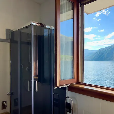 Try On With Balcony Lejlighed *